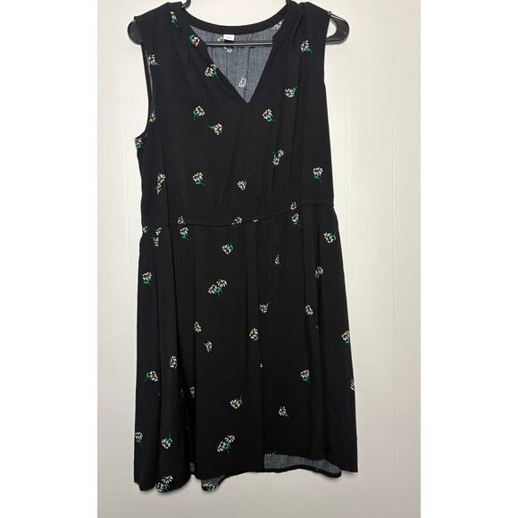 Old Navy Large Black Knee Length Elastic Waist Defined Sleeveless Daisy Dress - Picture 1 of 4